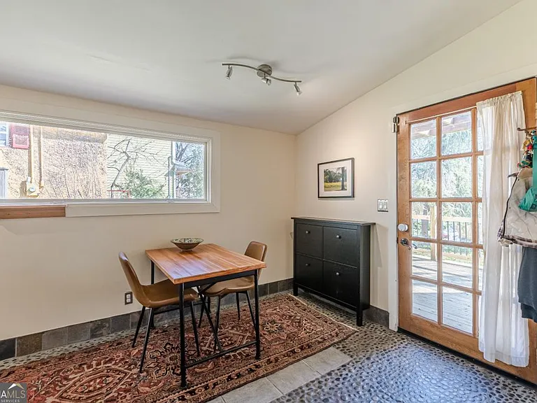 1118 Glenwood Ave SE — Photo 20