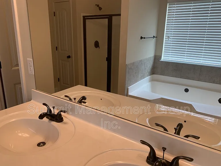 4991 Jack Dr — Photo 17