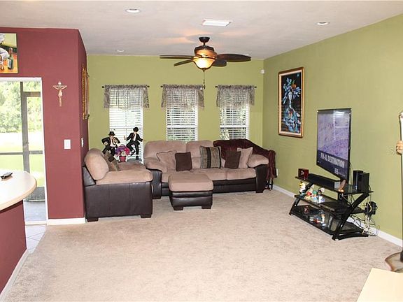 5th image of 2951 Birchcreek Dr