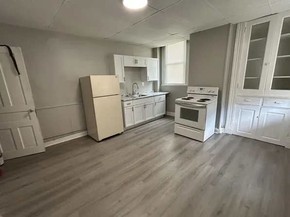 232 Stamm Ave Floor 1, Pittsburgh, PA 15210