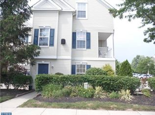 1506 Lakeside Dr, Palmyra, NJ 08065