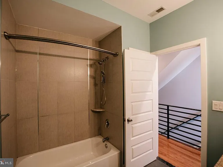 1727 Annin St — Photo 20
