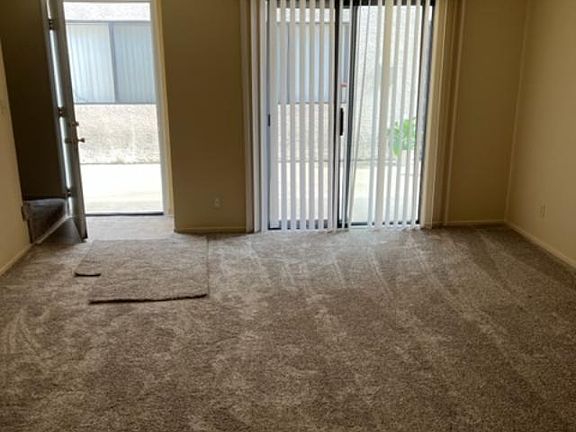 4th image of 13825 Cordary Ave APT 9