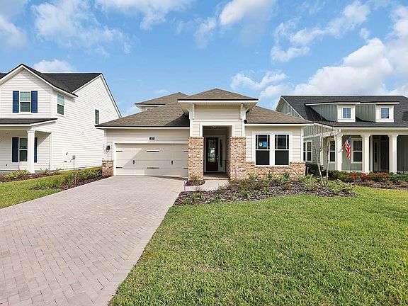 3rd image of 117 Pioneer Village Dr