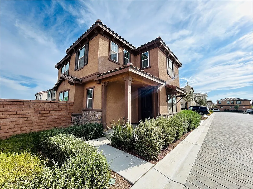 4160 E Avila Privado