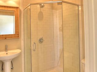 138 Turtle Point Dr, Crane Hill, AL 35053