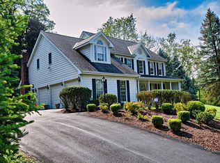 1 Rose Dr, Pittsburgh, PA 15235