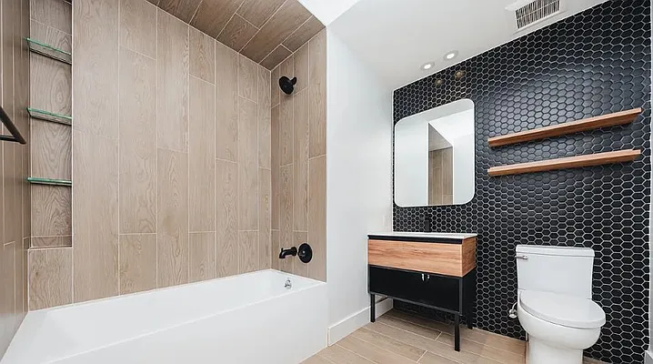 Rented by Dalan Rentals | media 29