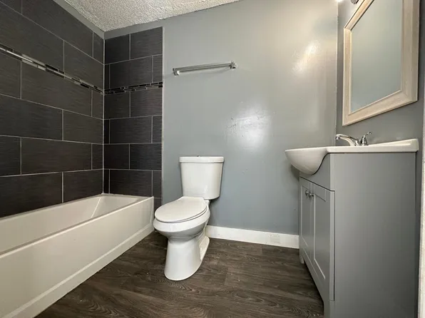 1106 Esplanade St #2, Marshall, TX 75670