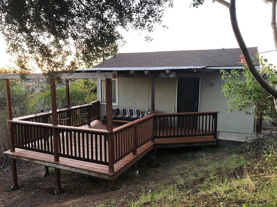 1st image of 4364 Avon Dr