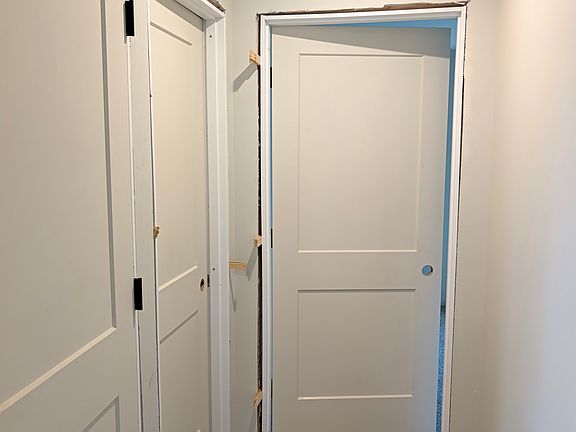 4th image of 407 Grant Pl #2