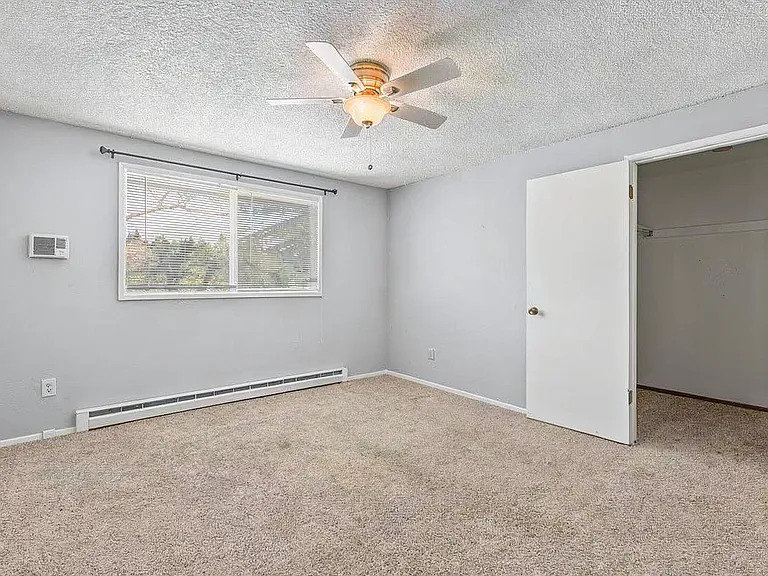 3425 E 57th Ave #3425 — Photo 6