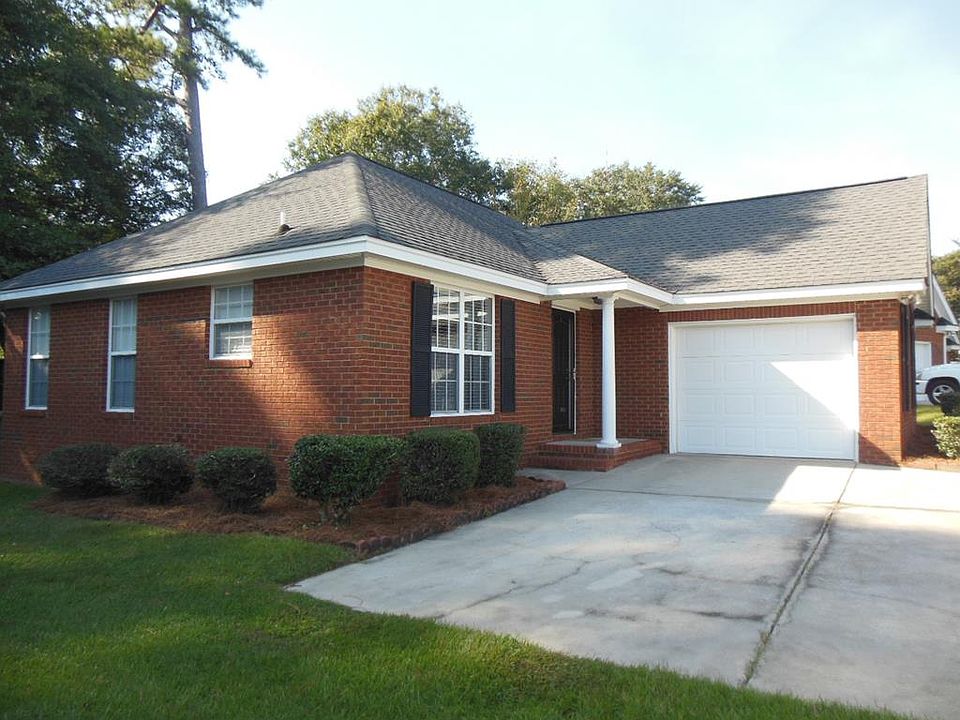 1st image of 332 Orangepark Dr