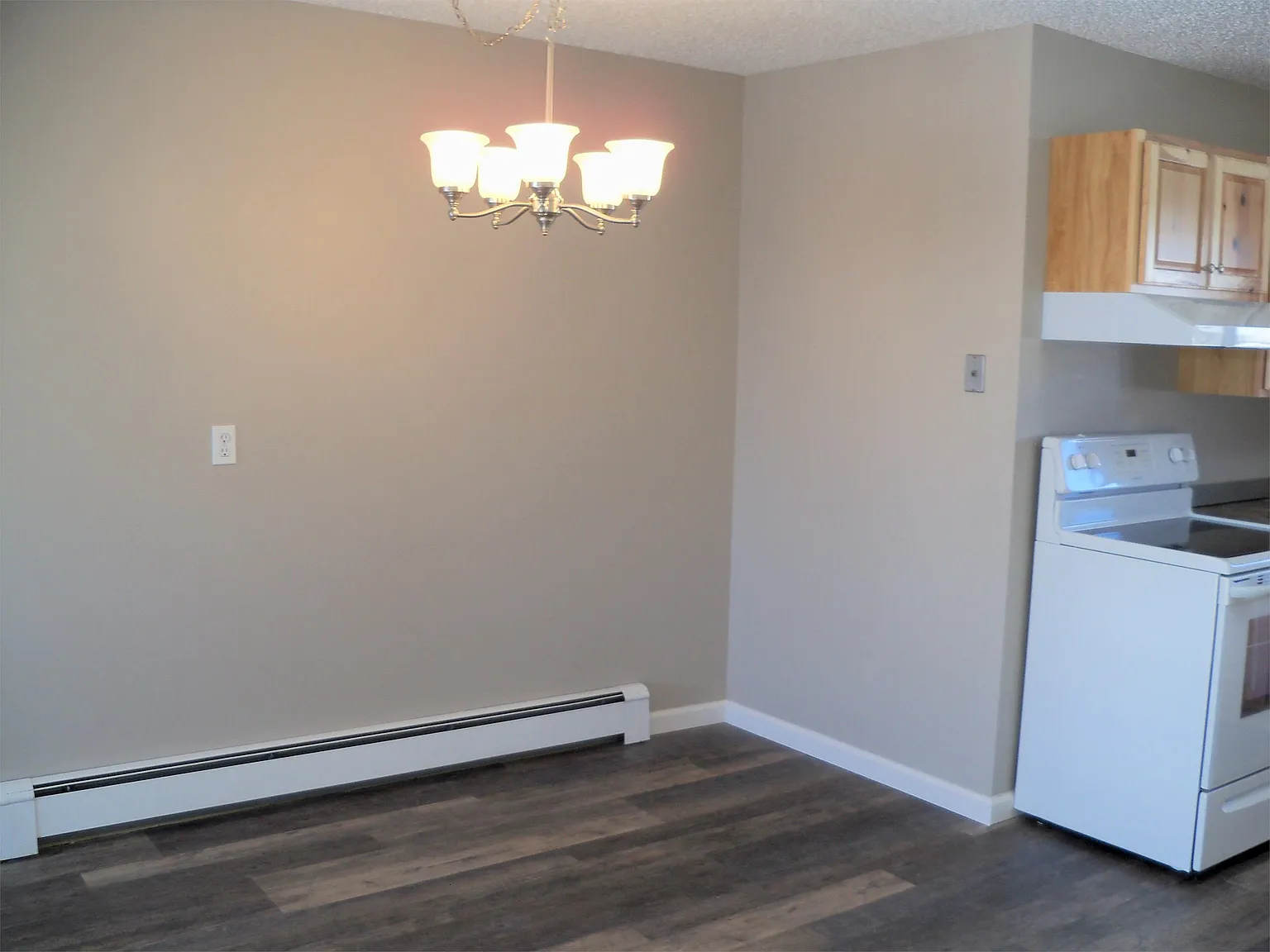 Kelby Drive 1652 - 1 — Photo 4