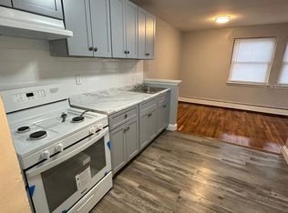 5 Rhode Island Ave, East Orange, NJ 07018