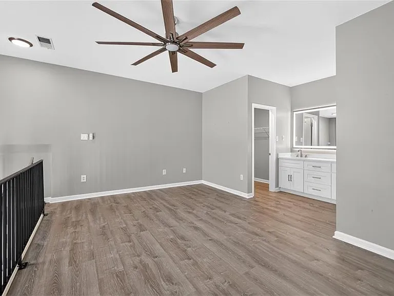 1031 State St NW #209 — Photo 16