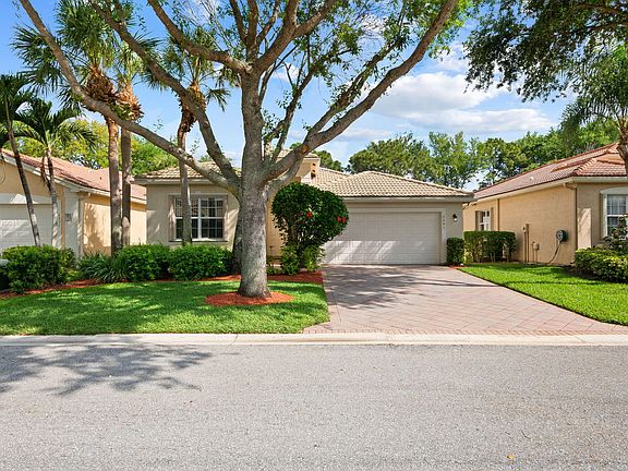 2nd image of 6843 Montrose Way