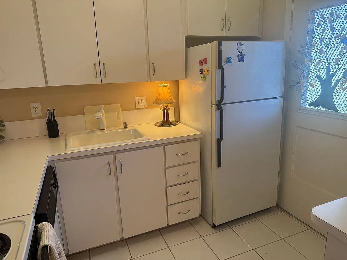 2 bed, 2.0 bath, 1000 sqft, $1,600 — Photo 2