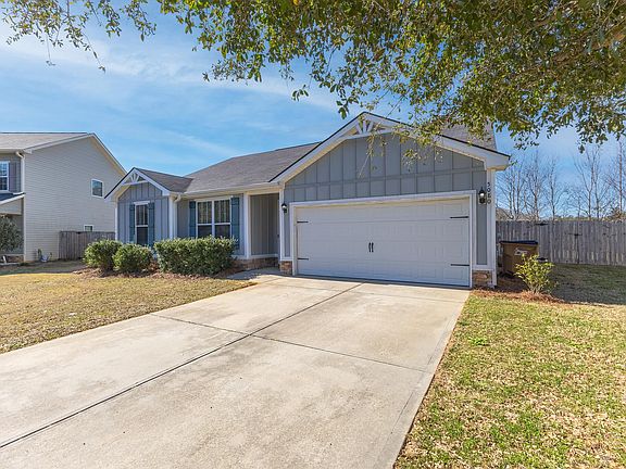 3rd image of 5080 Nokesville Cir