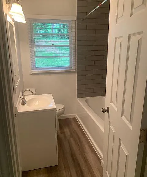 1989 Lee Dr — Photo 10