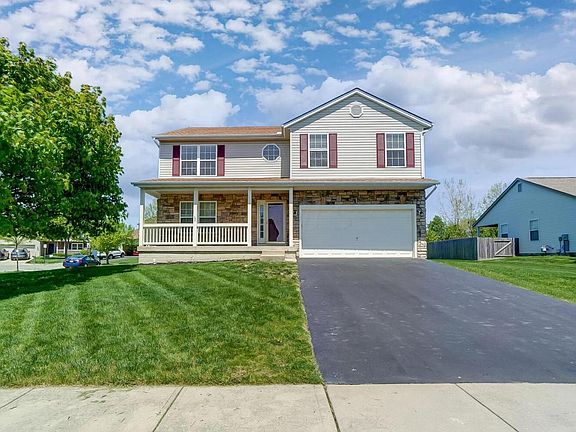 2nd image of 944 Lakeland Dr