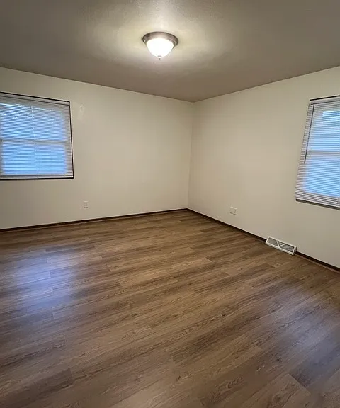 7481 Highview Dr — Photo 12