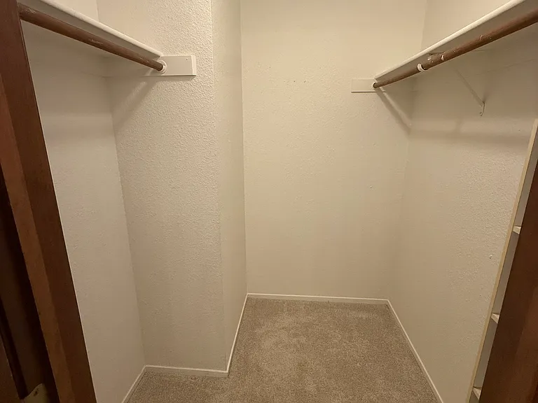 2400 Eilers Ln #1206 — Photo 17