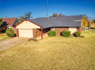 12600 Oakland Cir, Oklahoma City, OK 73142