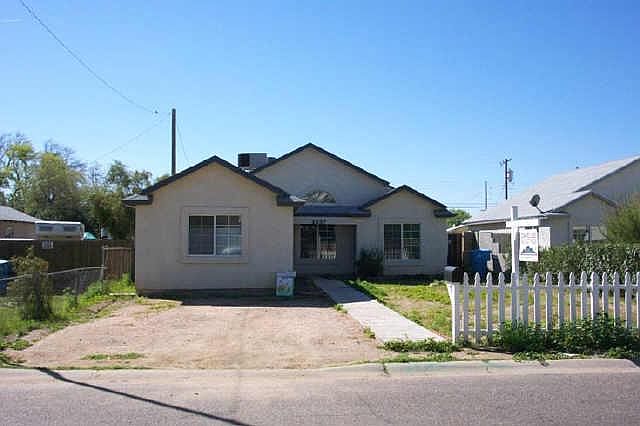 1st image of 2237 W VISTA Avenue #A