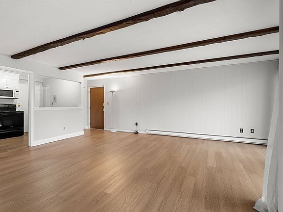 3rd image of 53 Melrose St APT 2B