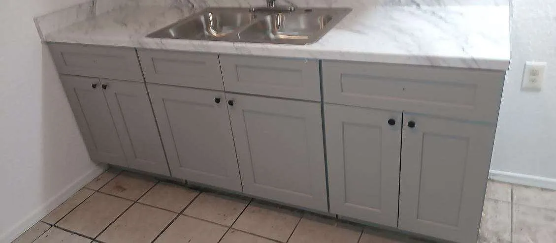 2 bed, 700 sqft, $900 — Photo 4