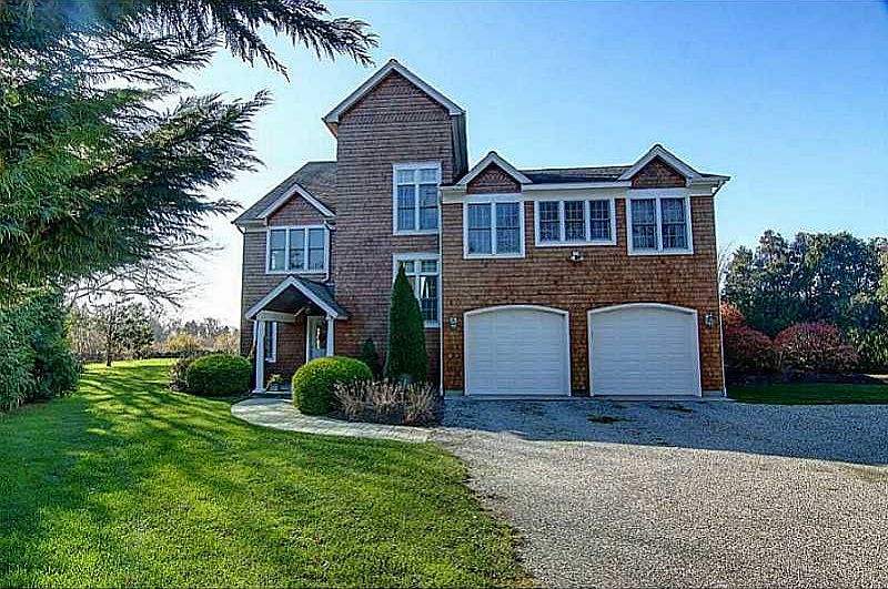 2nd image of 7 Bayberry Rd