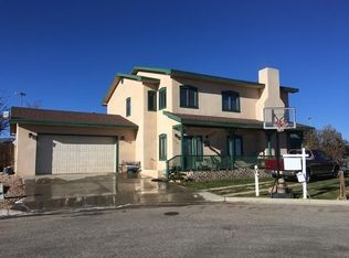 1927 Mendius Ln, Los Alamos, NM 87544