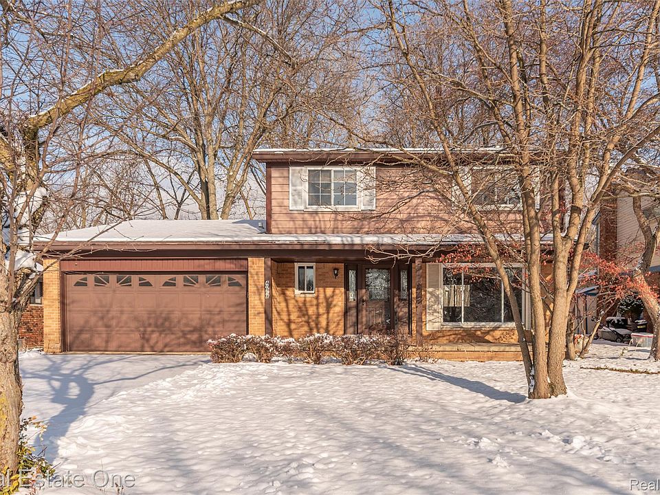 1st image of 41958 Sunderland Dr