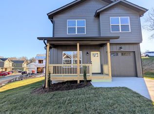 5 Mayday St, Asheville, NC 28806