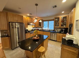 109 Museum St #1, Cambridge, MA 02138