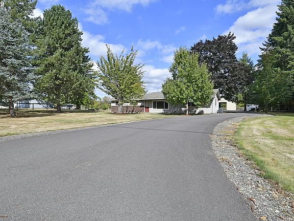 4th image of 16905 NE 152nd Ave
