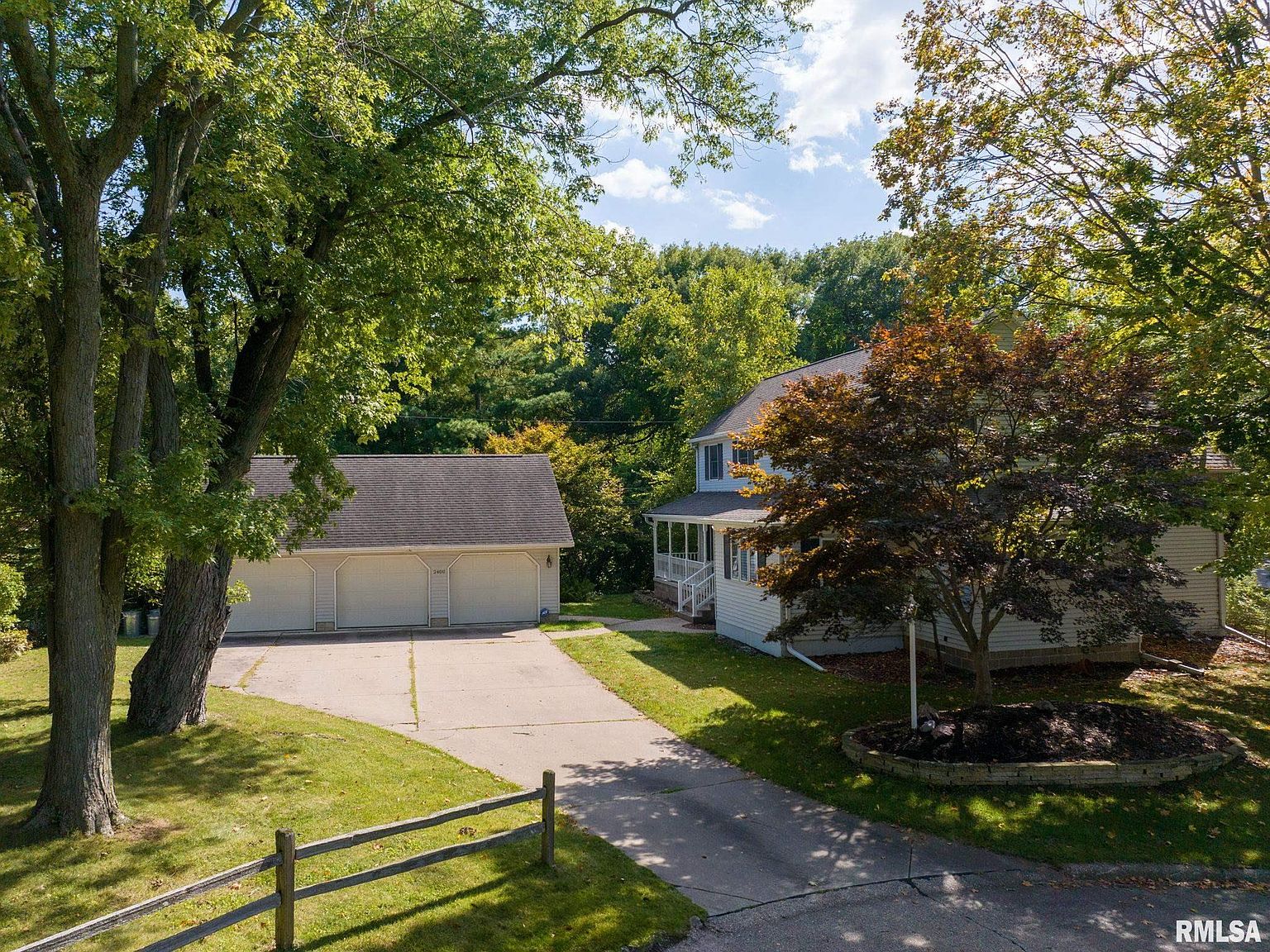 2400 29th St, Moline, IL 61265 MLS QC4246587 Zillow