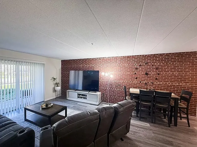 50 Webster St #104 — Photo 26