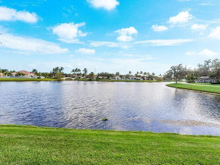 8222 Dominica Pl — Photo 42