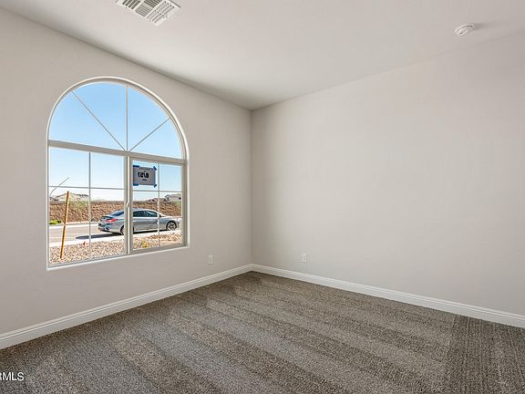 4th image of 2734 N Coronado Drive
