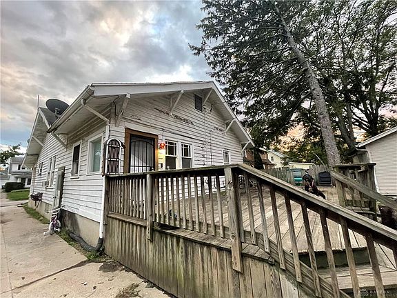 4th image of 905 Sunnyview Ave