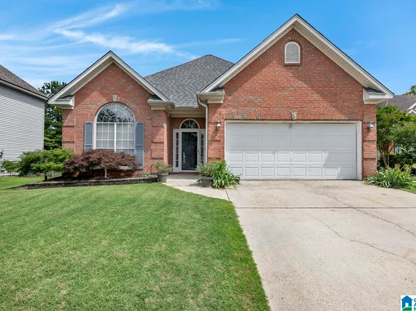 261 Bentmoor Ln, Helena, AL 35080