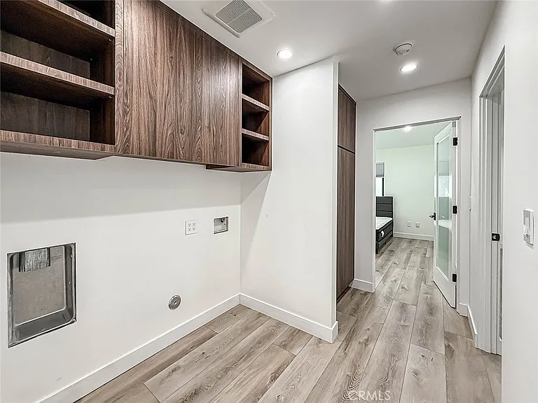 22921 Dolorosa St — Photo 43