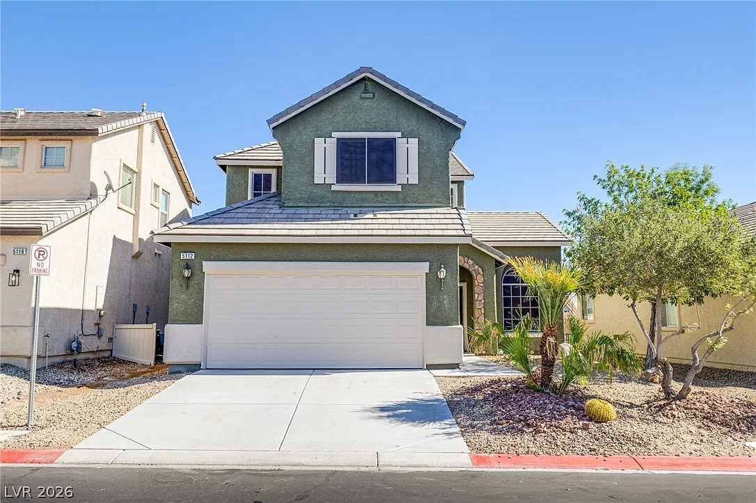 4 bed, 3.0 bath, 2061 sqft, $2,215 — Photo 1