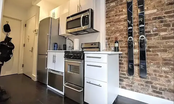 Rented by REAL New York | media 5