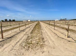 1580 N Westlawn Ave, Fresno, CA 93723