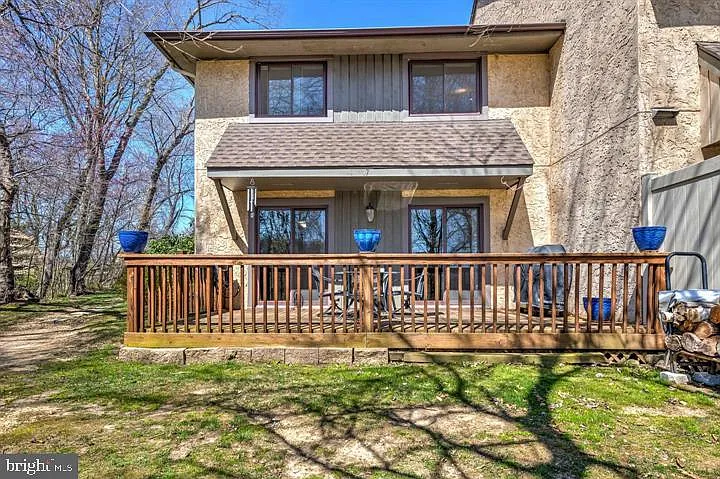 17 Ashford Dr — Photo 31