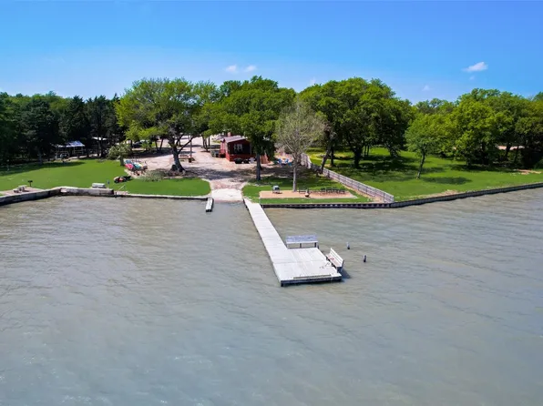 1110 Waterfront Ln, Kemp, TX 75143