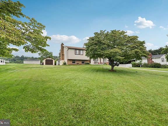 3rd image of 4210 Valley Vista Ct